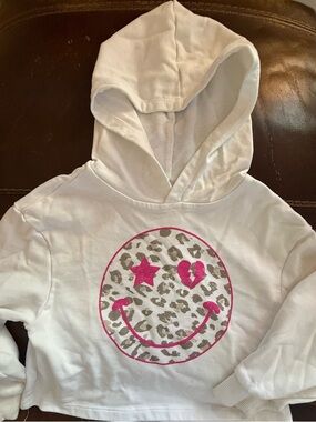 Girls' White Hoodie with Pink Leopard Smiley Graphic